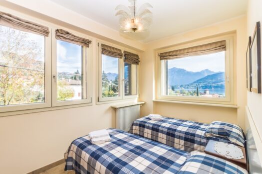 Villa with garden in Tremezzina – completely renovated with a lake view