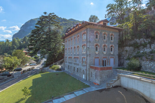 New residence in Menaggio – with swimming pool and lake view
