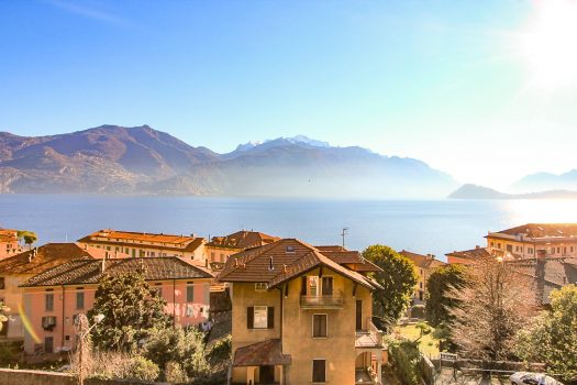 New residence in Menaggio – with pool and lake view