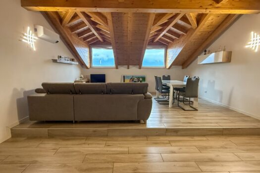 New residence in Menaggio – with swimming pool and lake view