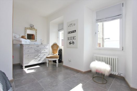 Renovated house in San Siro – lake view – large terrace