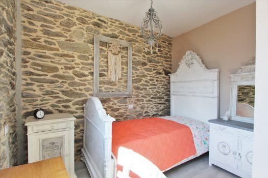 Renovated house in San Siro – lake view – large terrace