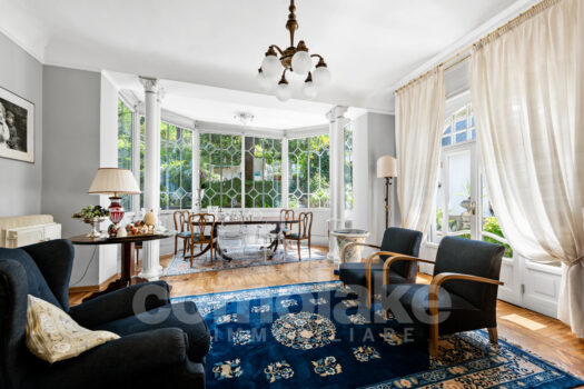 Historical lakefront villa close to Cernobbio