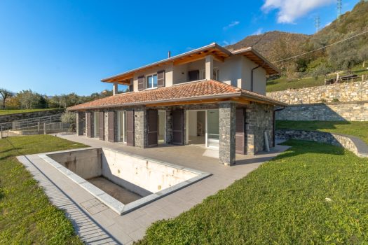 New villa with garden and pool in Tremezzina - lake view