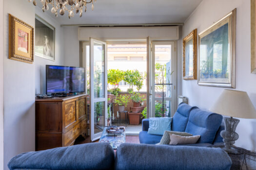 Penthouse with lake view in the centre of Gravedona