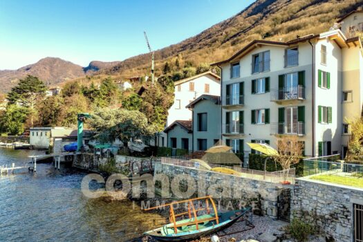 Villa directly on the lake near Bellagio