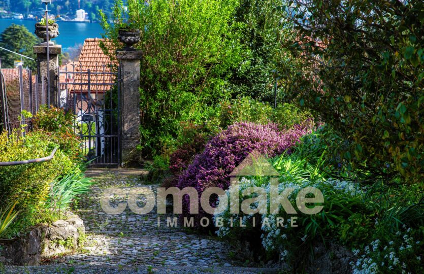 Villa with lake view in Cernobbio