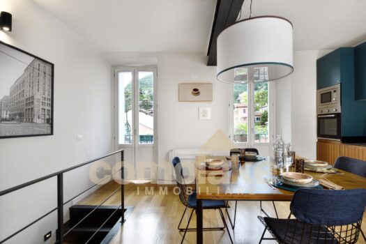 Historic house in the center of Cernobbio