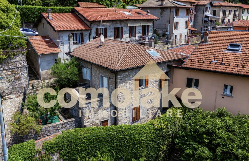 House in Cernobbio with lake view