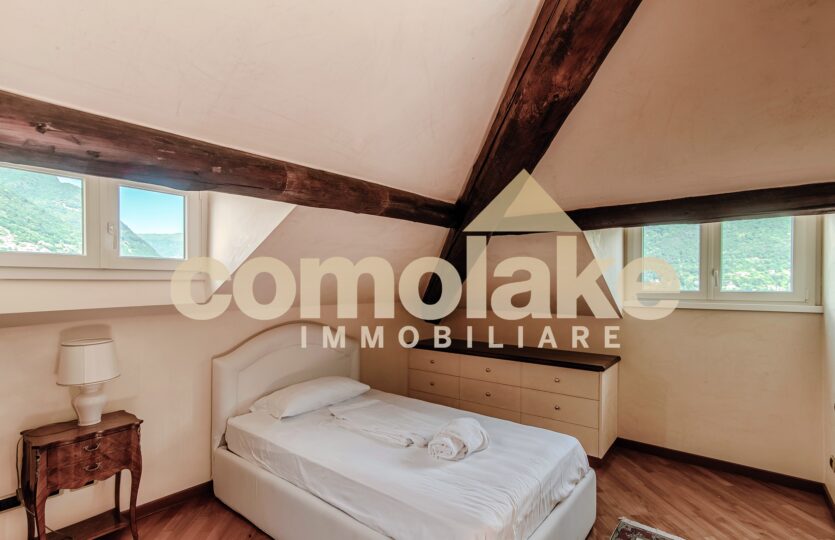 Penthouse in Moltrasio