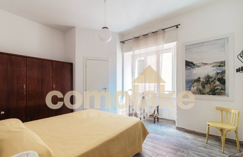 Apartment for sale in Moltrasio with balcony