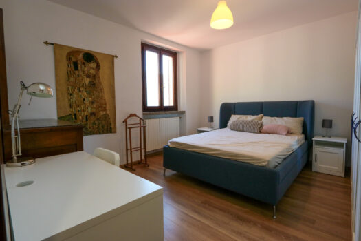 Semi-detached house in Argegno – lake view