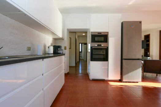 Semi-detached house in Argegno – lake view