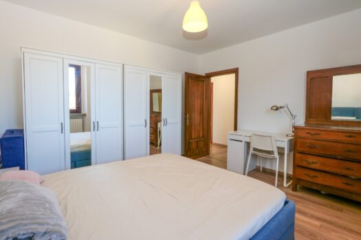 Semi-detached house in Argegno – lake view