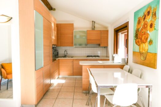 Semi-detached house in Argegno – lake view