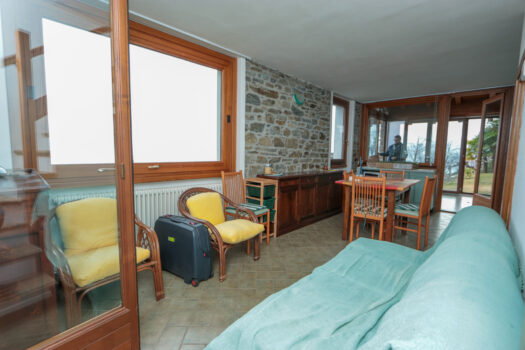 Stone Villa in Pianello del Lario – postcard-perfect lake view