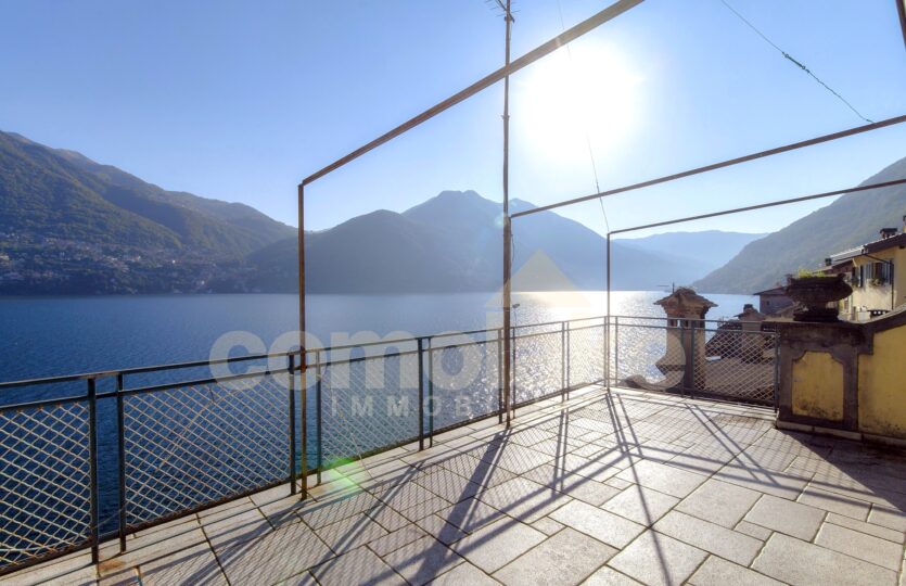 Lake house near Cernobbio