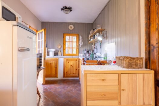 Stone house above Menaggio – surrounded by nature