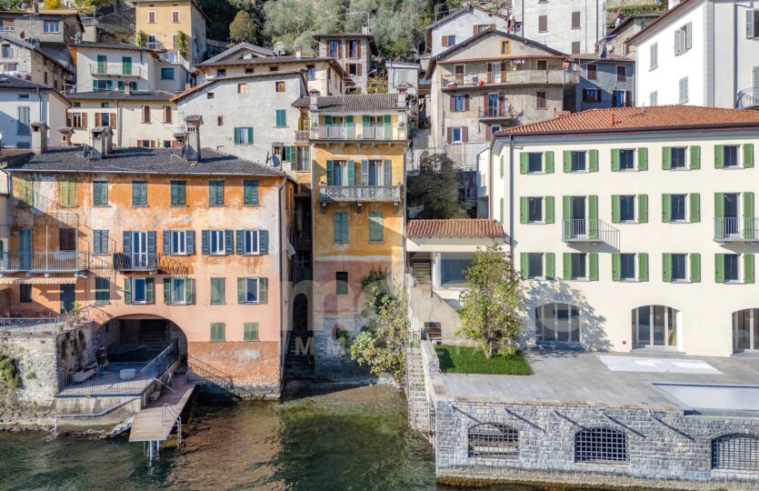 Villa with lake view