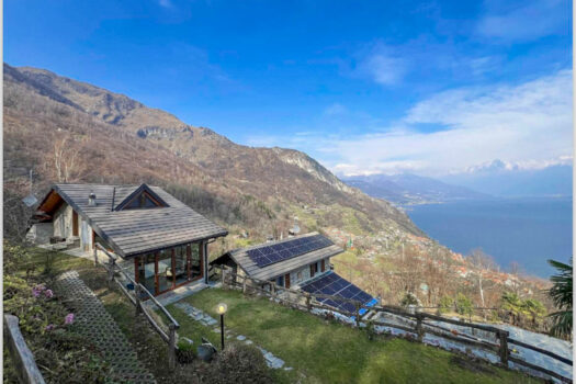 Stone Villa in Pianello del Lario – postcard-perfect lake view