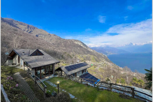 Stone Villa in Pianello del Lario – postcard-perfect lake view