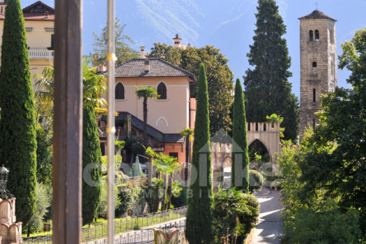 Historic apartment with terrace and garden in Moltrasio