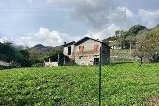 Building land in Gravedona – stunning lake view