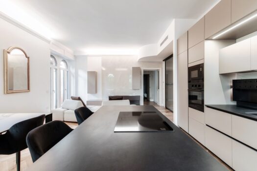 Luxurious lakefront apartment in Menaggio