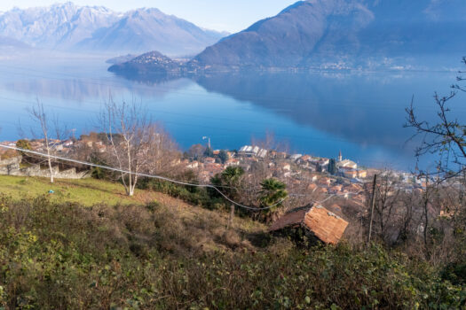 Building land in Pianello del Lario – stunning lake view