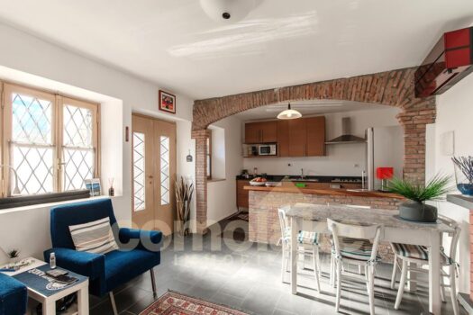 Lake house with view and garden in Carate Urio