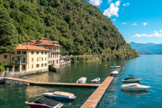 Lake front penthouse in Argegno – Large exclusive terrace