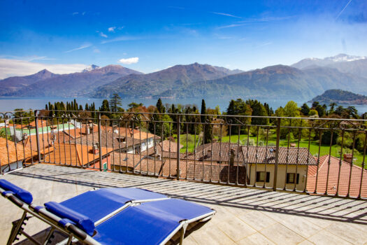 Small Villa with garden in Griante – stunning lake view