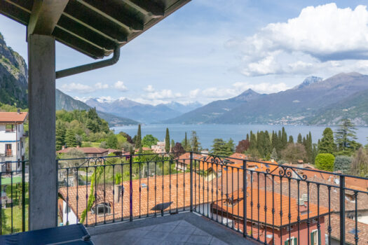 Small Villa with garden in Griante – stunning lake view