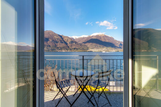 Modern lake front apartment near Bellagio