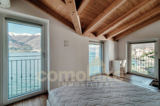Modern lake front apartment near Bellagio