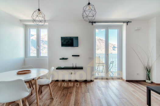 Modern lake front apartment near Bellagio