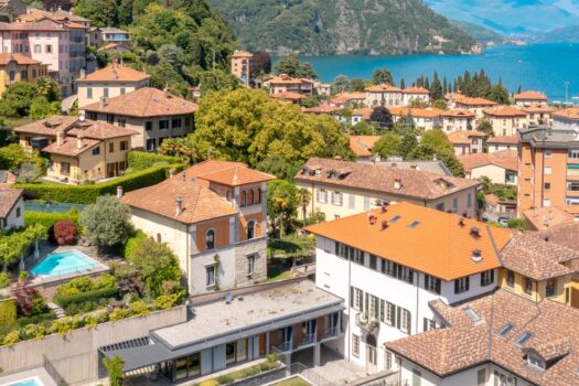 Historic villa in the centre of Menaggio – stunning lake view