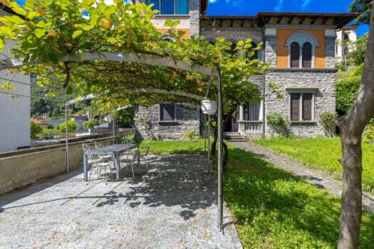Historic villa in the centre of Menaggio – stunning lake view