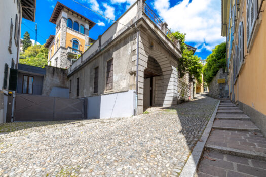 Historic villa in the centre of Menaggio – stunning lake view