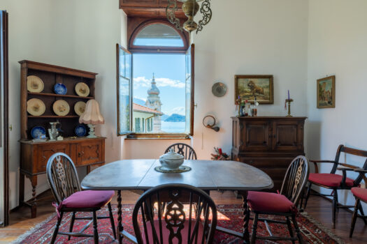 Historic villa in the centre of Menaggio – stunning lake view