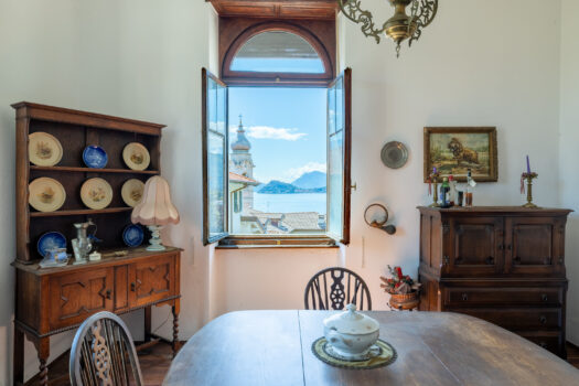 Historic villa in the centre of Menaggio – stunning lake view