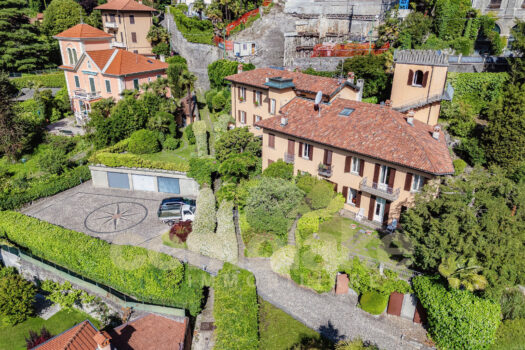 Apartment with garden and lake view