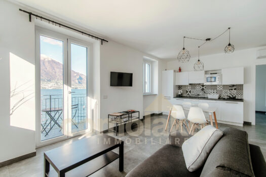 Modern lake front apartment near Bellagio