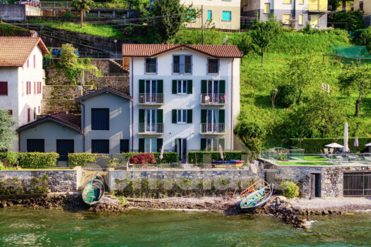 Modern lake front apartment near Bellagio