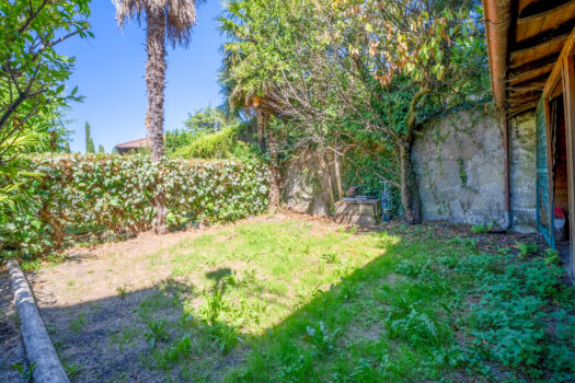 Three-room apartment with garden in Menaggio – near the centre