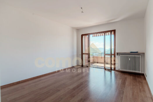 Lake view attic in Cernobbio