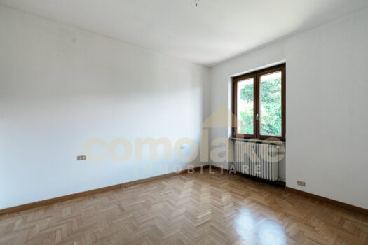 Lake view attic in Cernobbio
