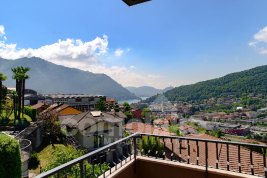 Lake view attic in Cernobbio