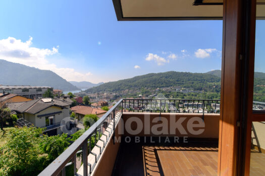 Lake view attic in Cernobbio