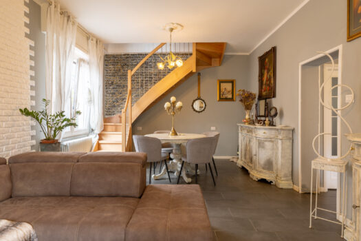 House with garden in Gravedona ed Uniti – completely renovated